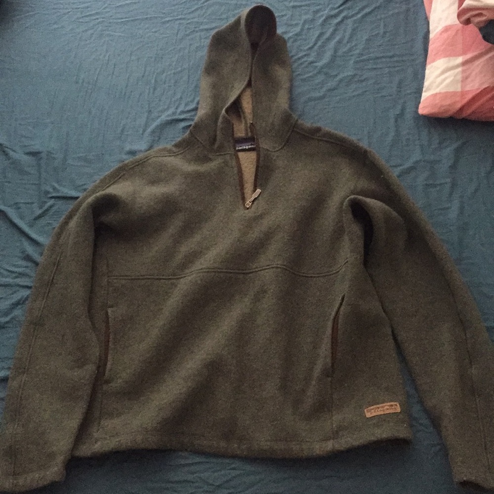 Patagonia quarter zip